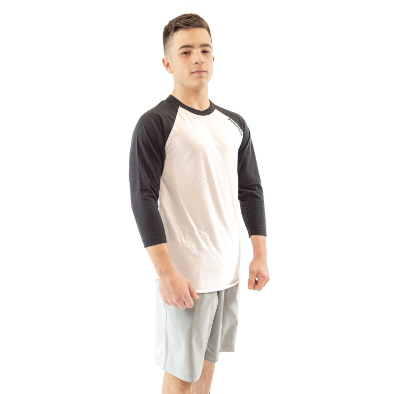 WHITE/BLACK BASEBALL TEE KID